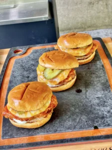 FRIED CHICKEN SANDWICH