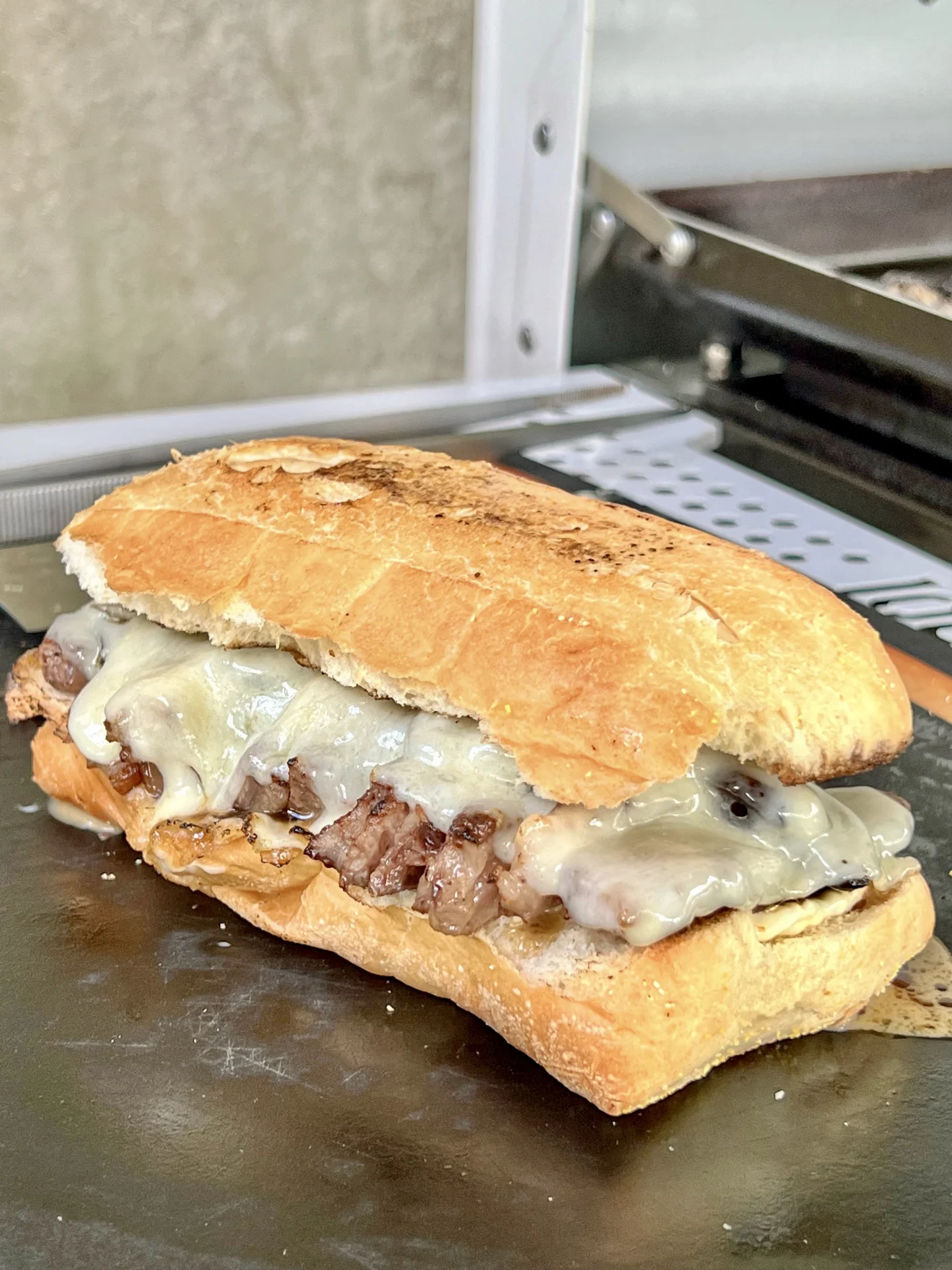 mushroom swiss sandwich