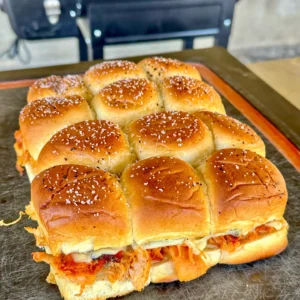 smoked chicken sliders