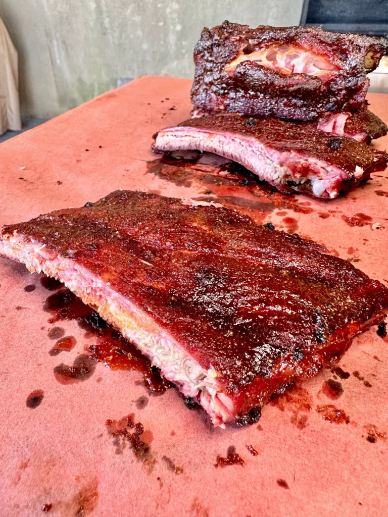 smoked ribs on butchers paper