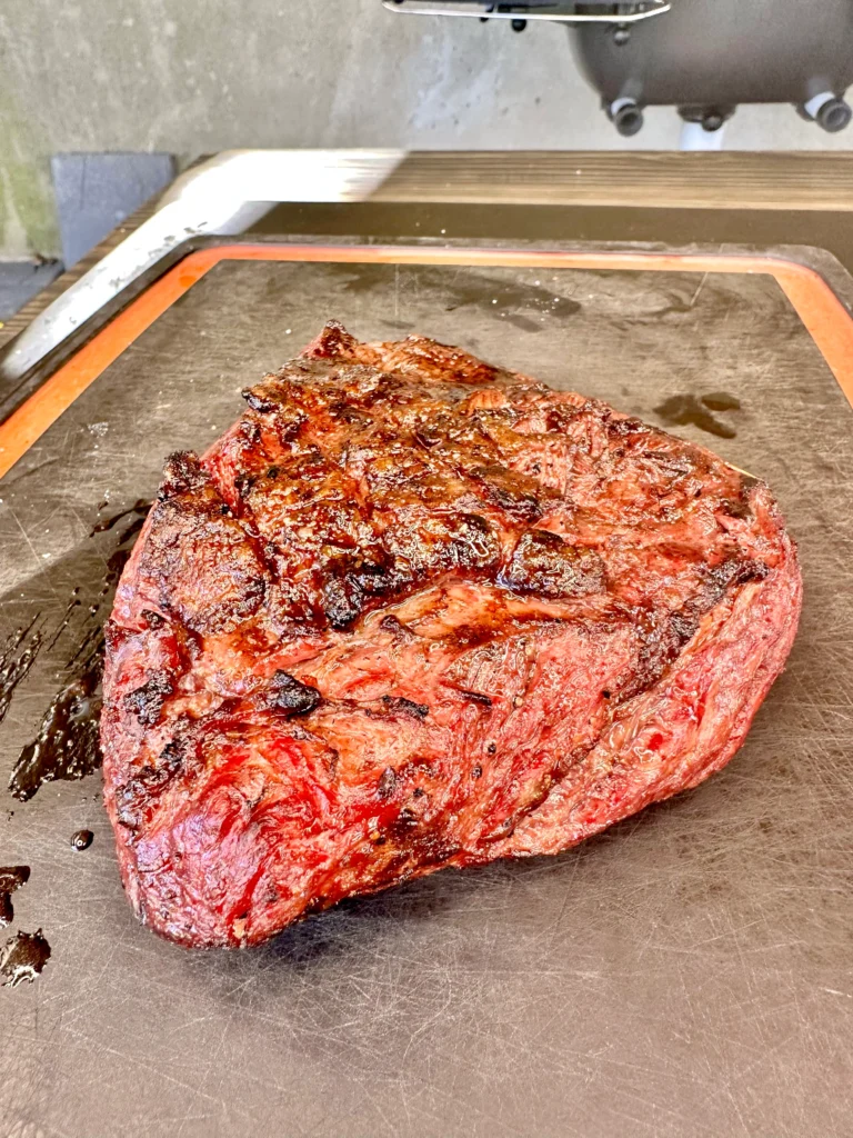 seared off picanha on a cutting board