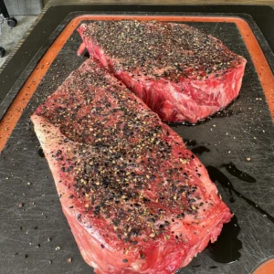 ribeyes with seasoning