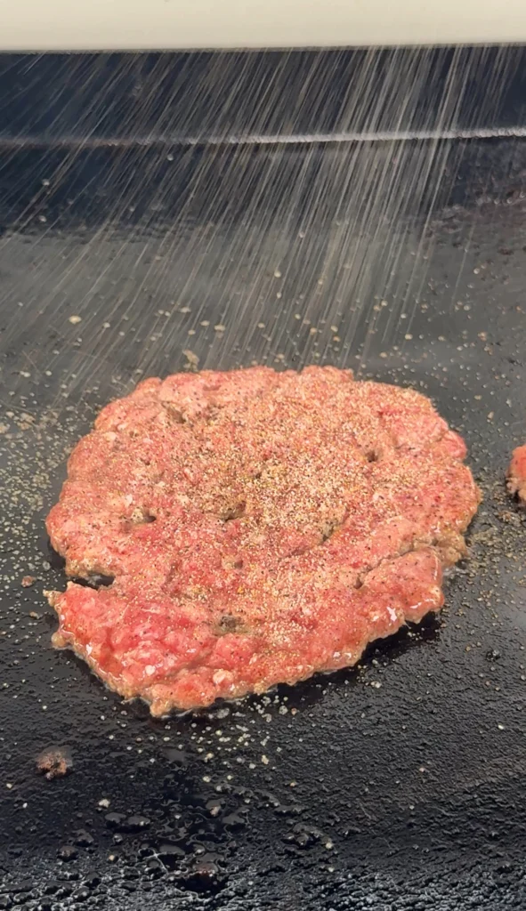 seasoned smash patty o the griddle