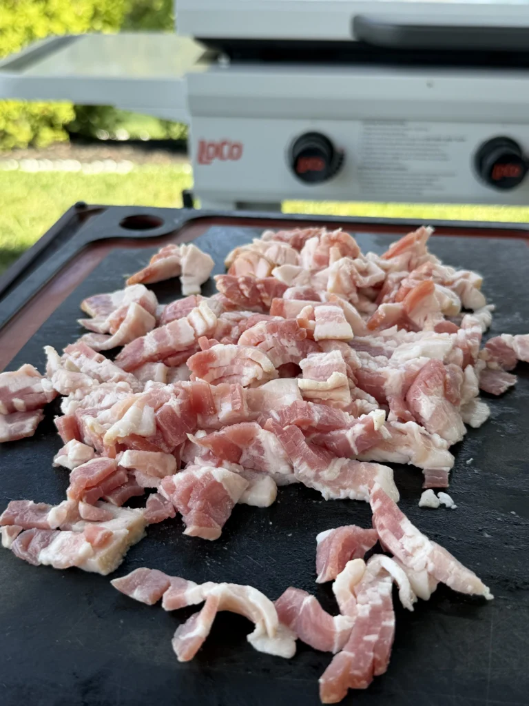 cooked bacon o the griddle