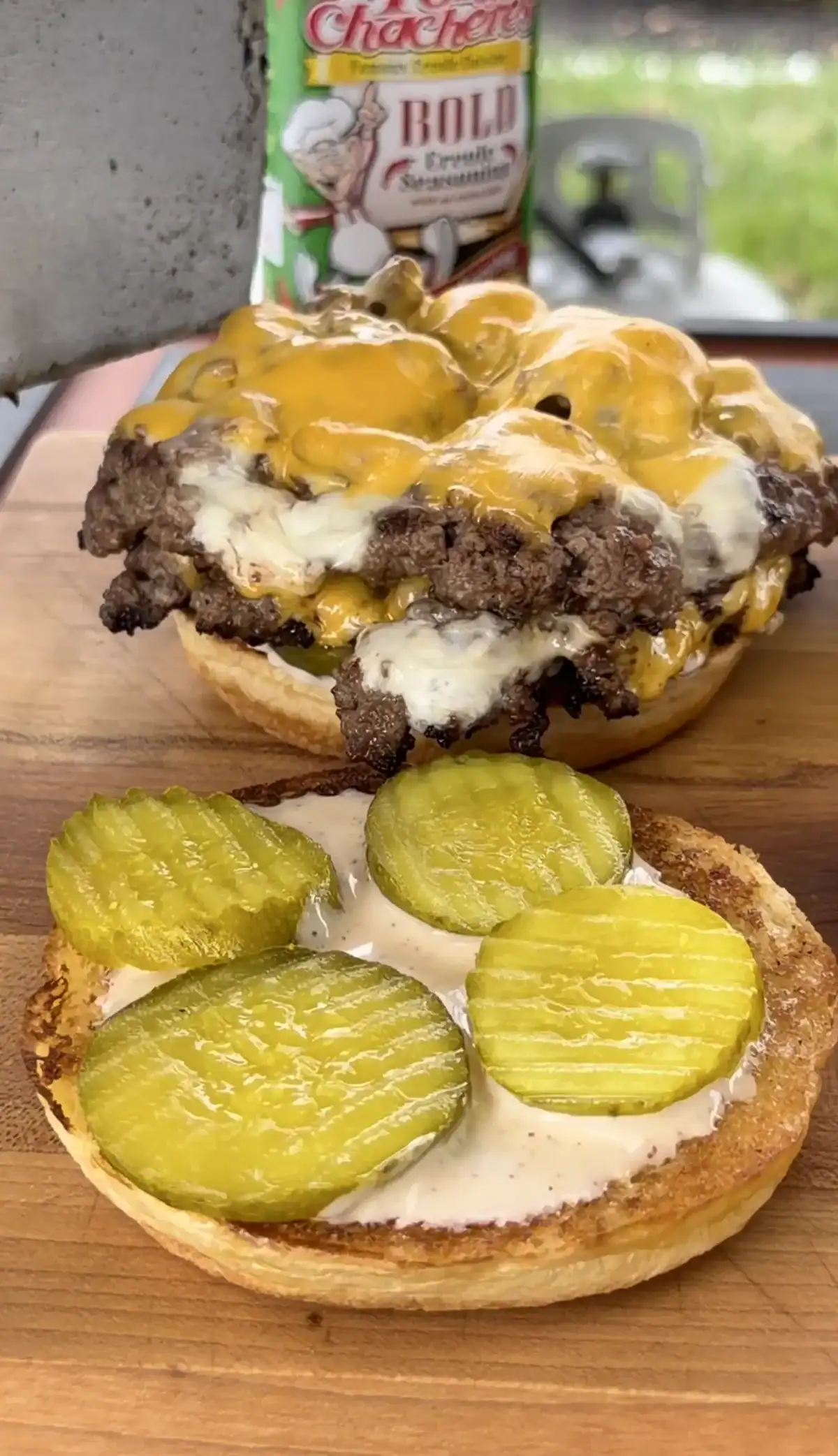 making the creamy cajun smash burgers