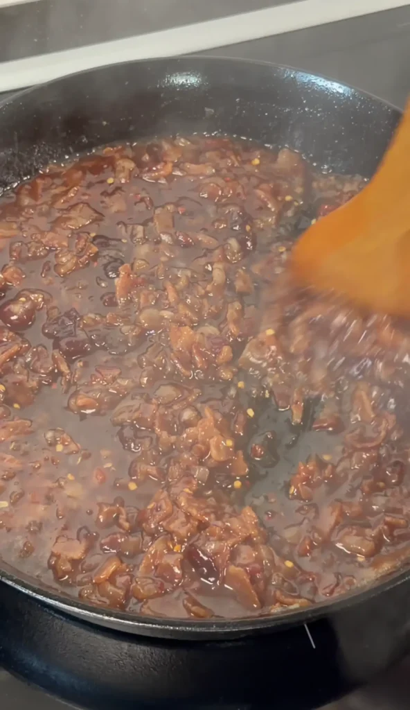 up close on the bacon jam