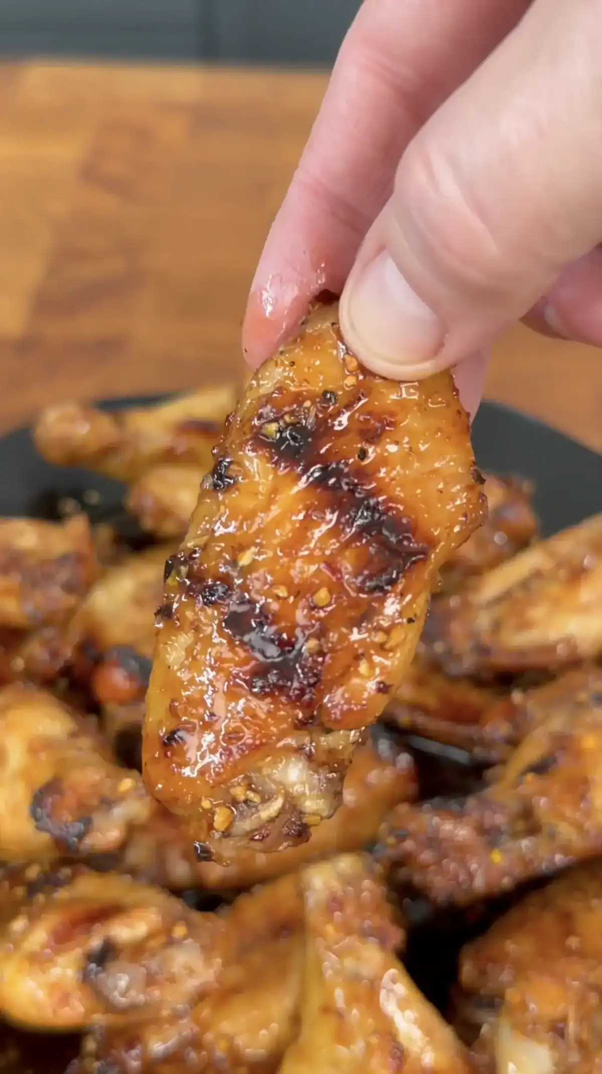 crispy honey garlic chicken wings