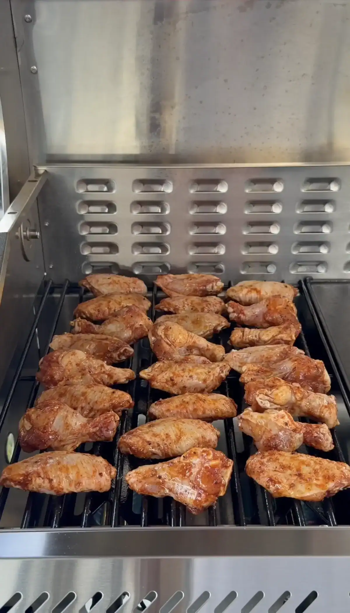 indirect zone for grilling chicken wings
