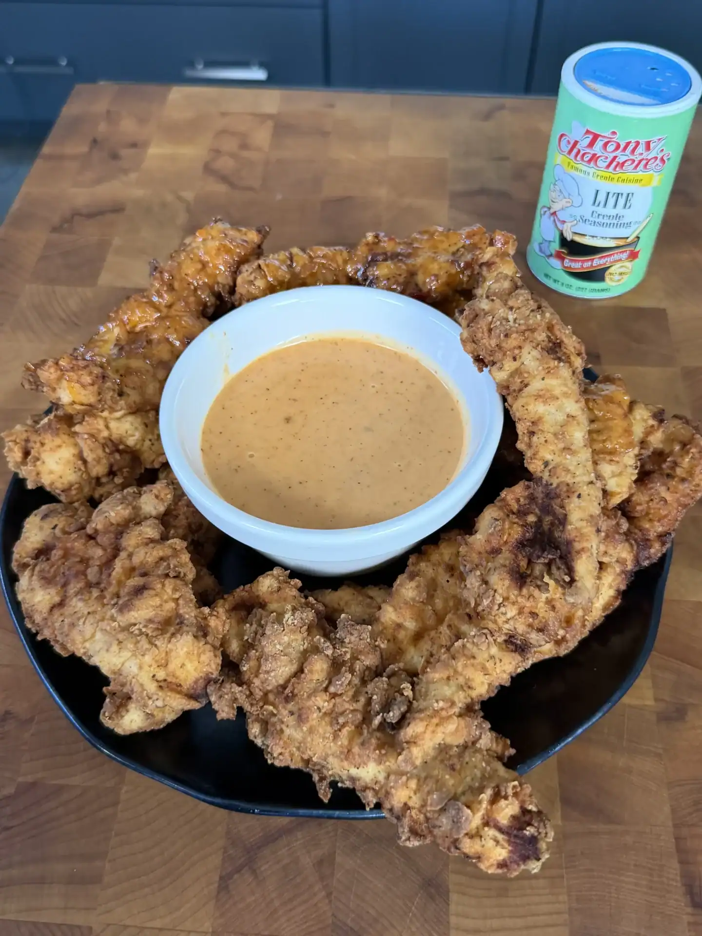 crispy chicken tenders bang bang sauce