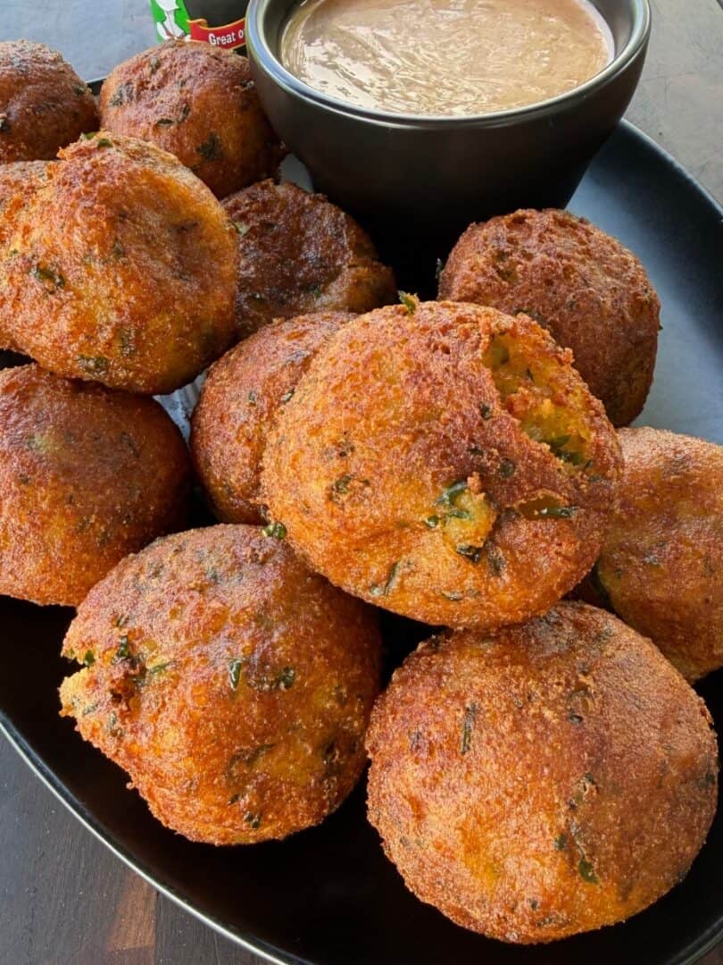Cajun cheese-stuffed potato croquettes with comeback sauce